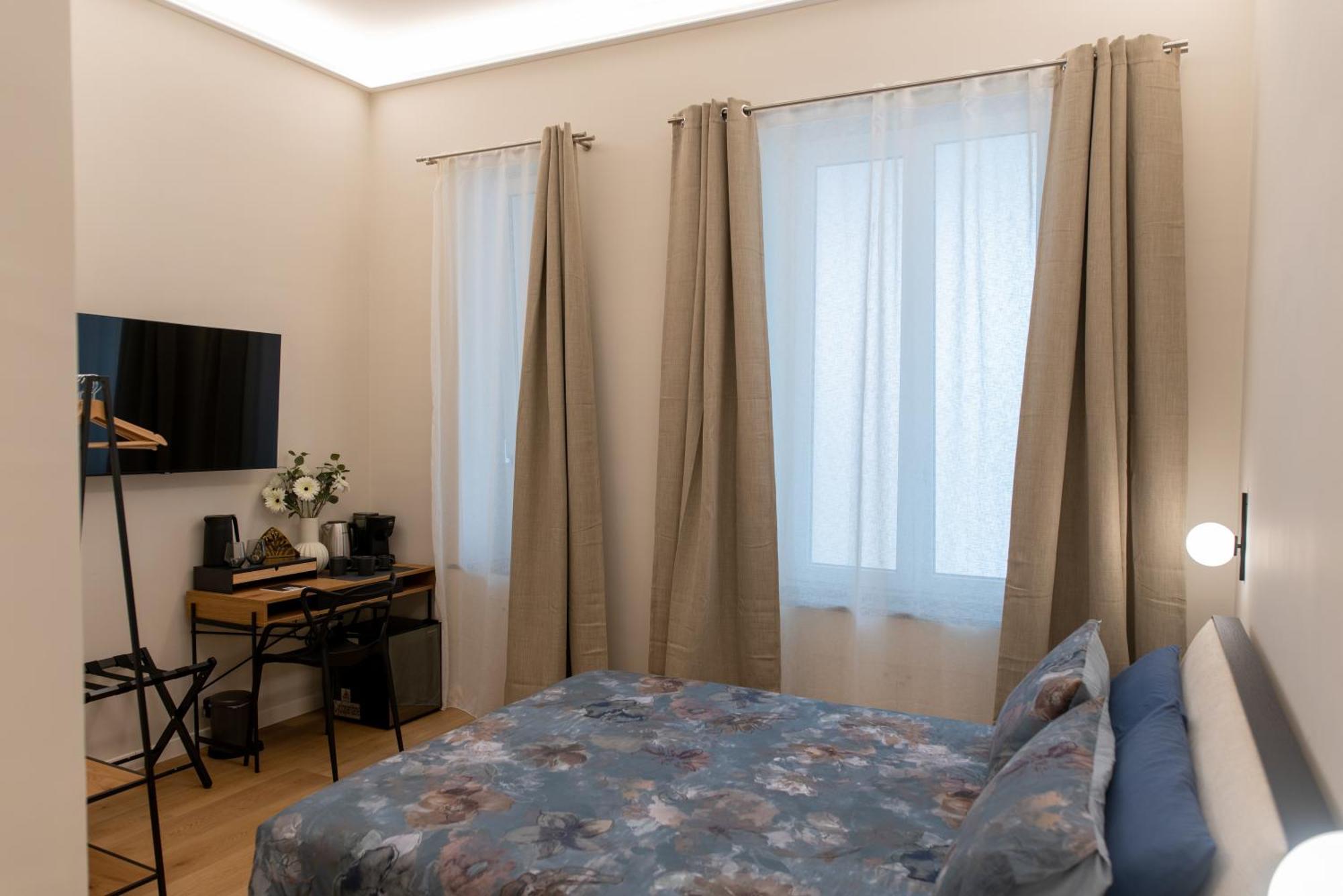 Suite 33 เนเปิลส์ ภายนอก รูปภาพ